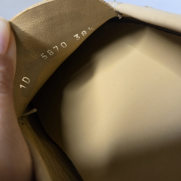 Prada Tan Buckle Driving Mocassin Size 38.5 - Picture 7 of 7